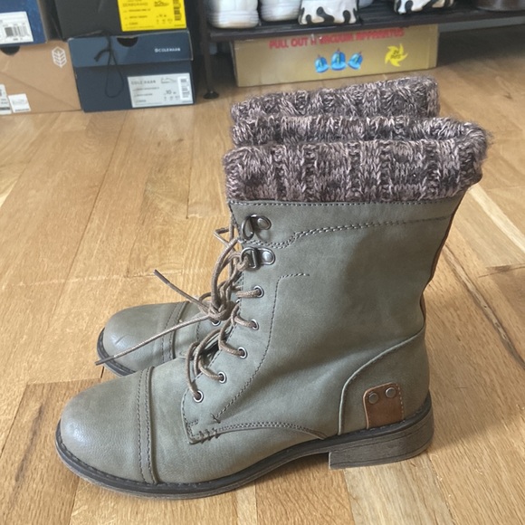 Cole Haan Womens Combat Boots - Picture 2 of 2